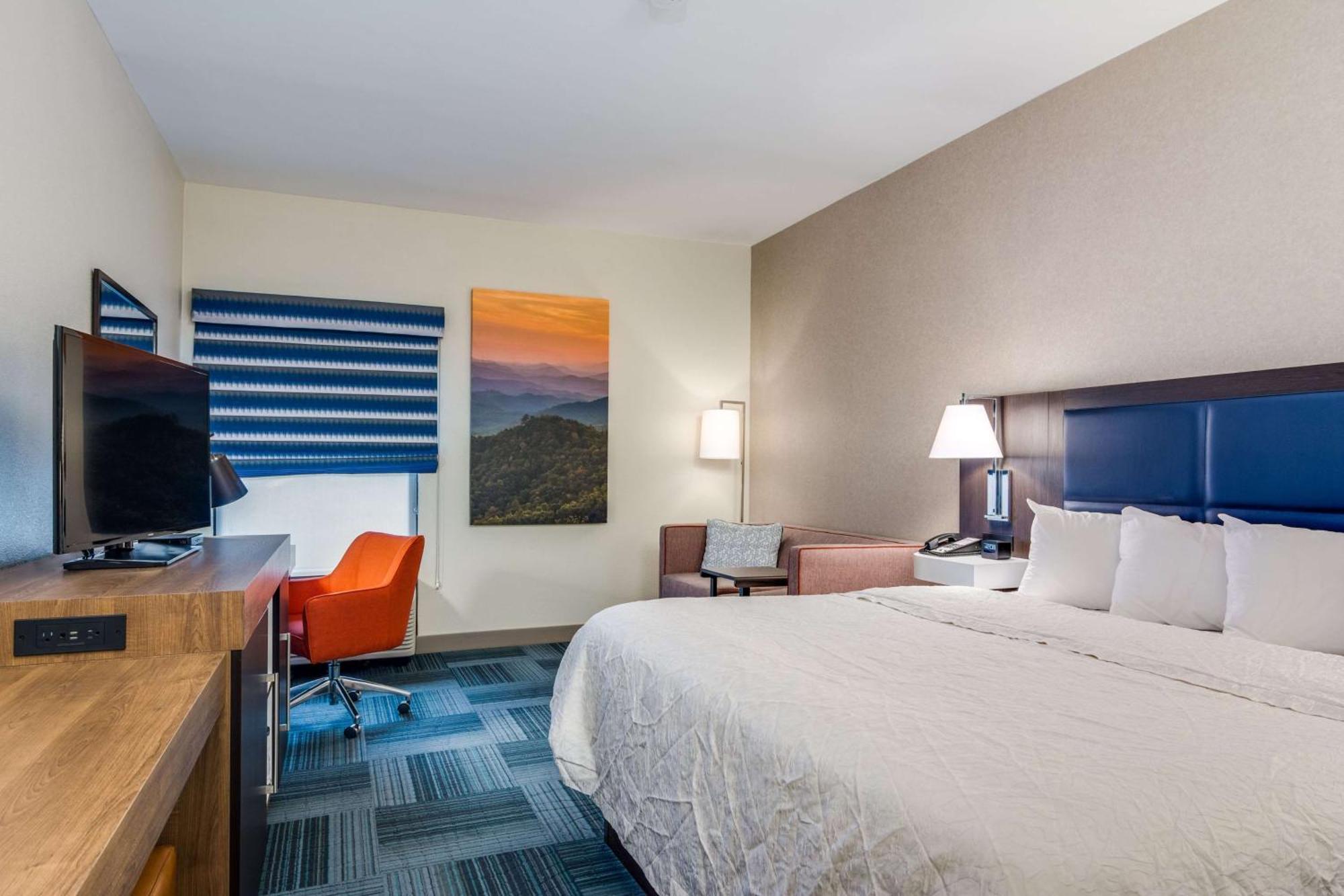Hotel Hampton Johnson